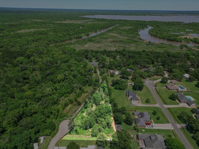 0 Lost Lake Drive, Mont Belvieu, TX 77523