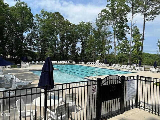 8404 Jordan Meadow Drive, Fuquay Varina, NC 27526