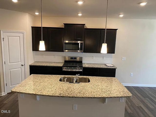 8404 Jordan Meadow Drive, Fuquay Varina, NC 27526