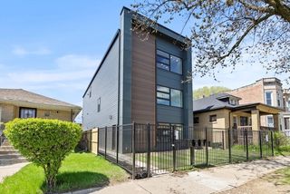 6538 S Rhodes Avenue 2, Chicago, IL 60637