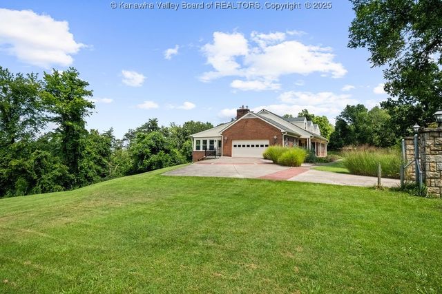 1941 Olympus Road, Charleston, WV 25314