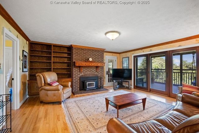 1941 Olympus Road, Charleston, WV 25314