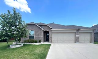1201 Ipkiss Avenue, Little Elm, TX 75068