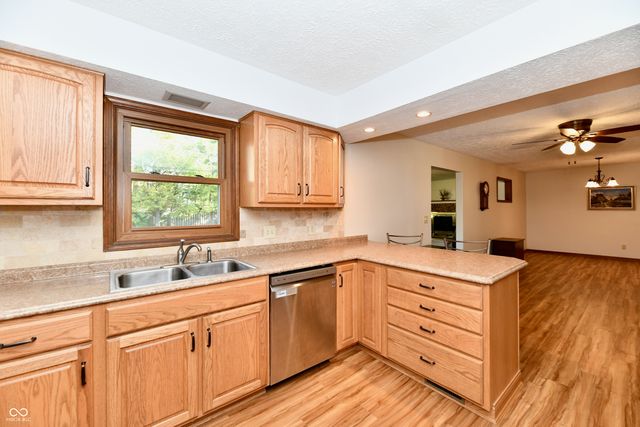 19250 Green Valley Drive, Noblesville, IN 46060