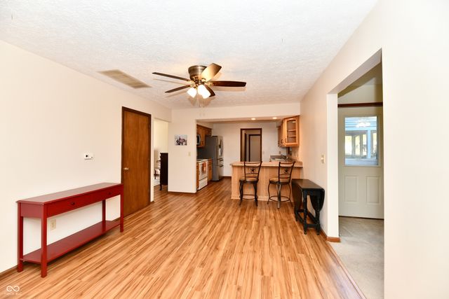 19250 Green Valley Drive, Noblesville, IN 46060