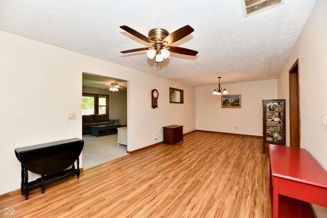 19250 Green Valley Drive, Noblesville, IN 46060