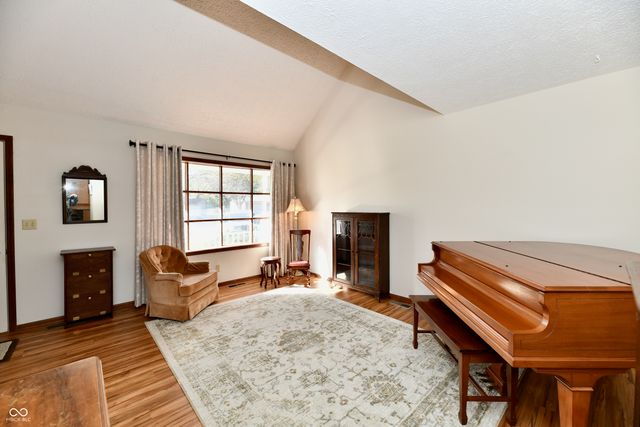 19250 Green Valley Drive, Noblesville, IN 46060
