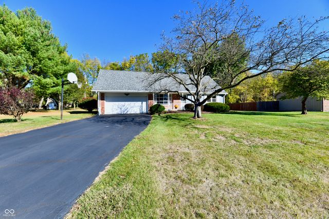 19250 Green Valley Drive, Noblesville, IN 46060