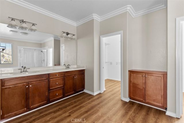 820 Volande Court, Perris, CA 92571