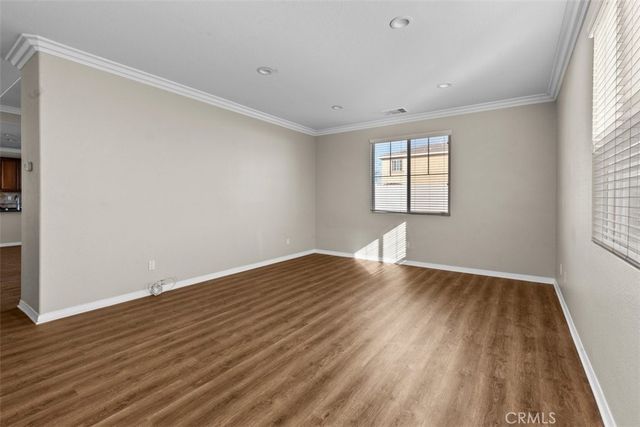 820 Volande Court, Perris, CA 92571