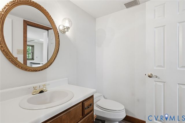 3201 E Brigstock Rd, Chesterfield, VA 23113