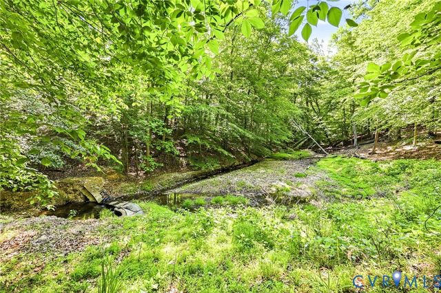3201 E Brigstock Rd, Chesterfield, VA 23113