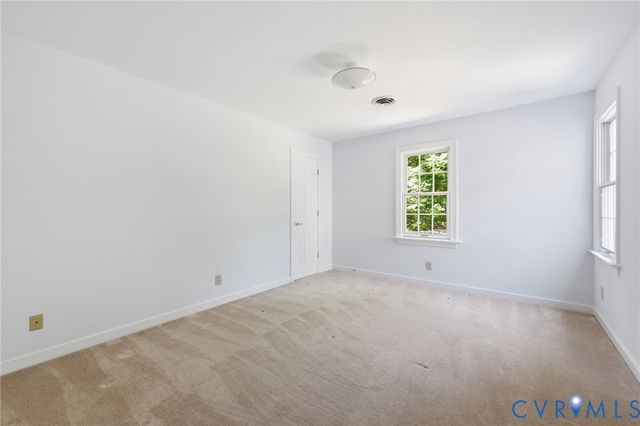 3201 E Brigstock Rd, Chesterfield, VA 23113