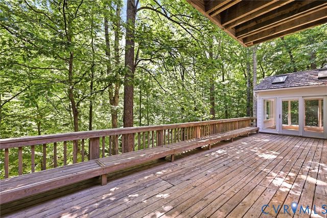 3201 E Brigstock Rd, Chesterfield, VA 23113