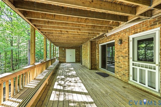 3201 E Brigstock Rd, Chesterfield, VA 23113