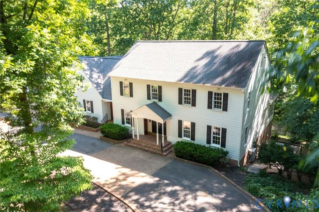 3201 E Brigstock Rd, Chesterfield, VA 23113