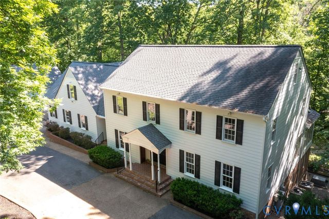 3201 E Brigstock Rd, Chesterfield, VA 23113