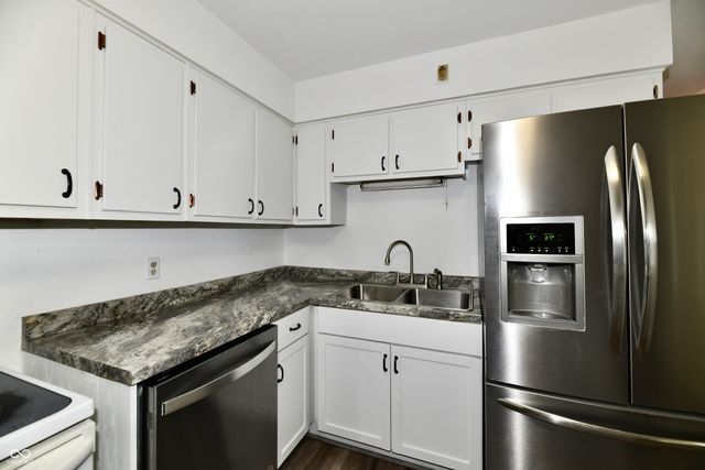 3813 W Smith Valley Road, Greenwood, IN 46142