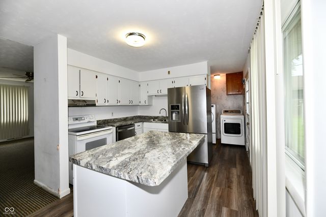 3813 W Smith Valley Road, Greenwood, IN 46142