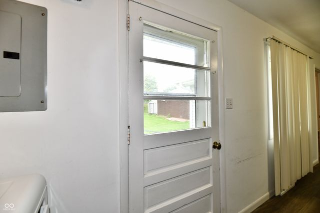 3813 W Smith Valley Road, Greenwood, IN 46142