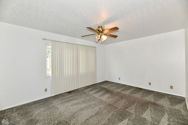 3813 W Smith Valley Road, Greenwood, IN 46142