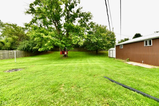 3813 W Smith Valley Road, Greenwood, IN 46142
