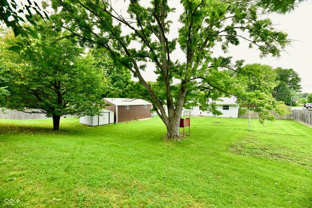 3813 W Smith Valley Road, Greenwood, IN 46142