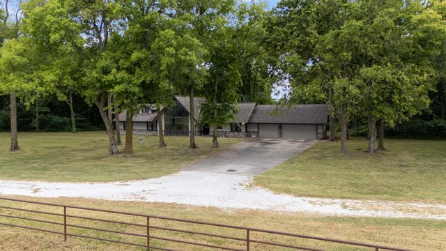 449554 E 330 Road, Afton, OK 74331