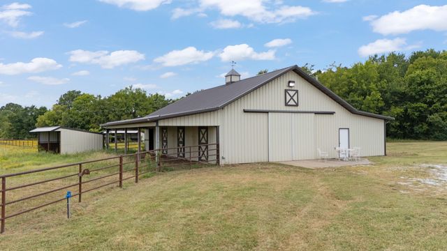 449554 E 330 Road, Afton, OK 74331
