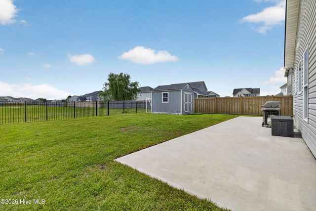2024 Blue Spruce Drive, Winnabow, NC 28479