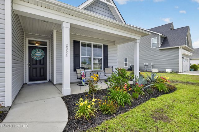 2024 Blue Spruce Drive, Winnabow, NC 28479