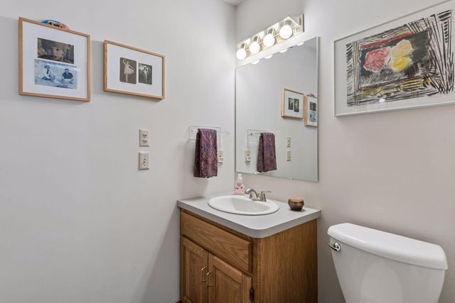 5845 Ridge Road, Shorewood, MN 55331
