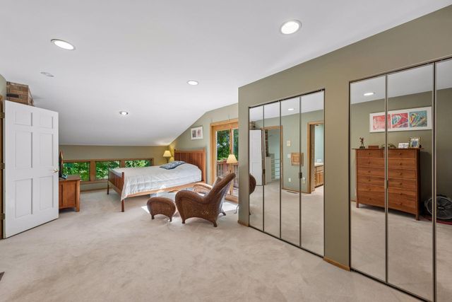 5845 Ridge Road, Shorewood, MN 55331