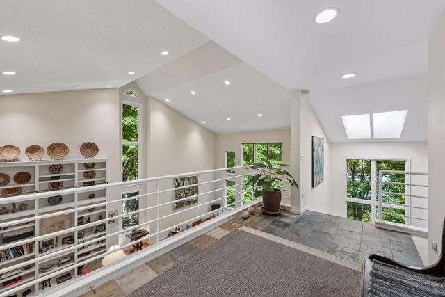 5845 Ridge Road, Shorewood, MN 55331