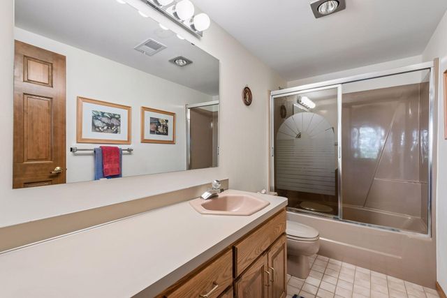 5845 Ridge Road, Shorewood, MN 55331