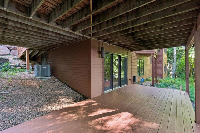 5845 Ridge Road, Shorewood, MN 55331