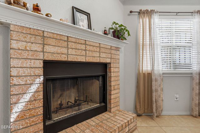 3320 Tierra Nevada Drive, El Paso, TX 79938