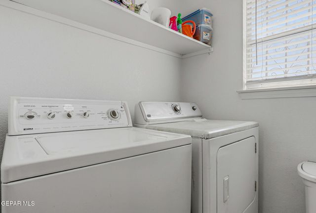 3320 Tierra Nevada Drive, El Paso, TX 79938