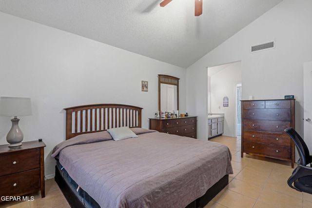 3320 Tierra Nevada Drive, El Paso, TX 79938