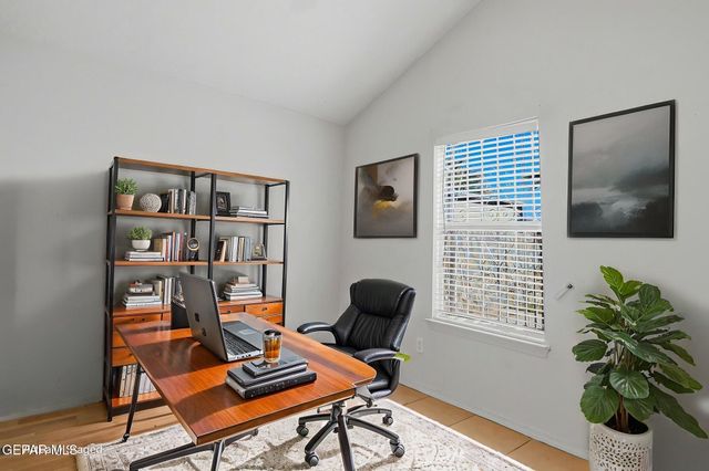 3320 Tierra Nevada Drive, El Paso, TX 79938