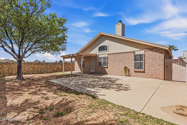 3320 Tierra Nevada Drive, El Paso, TX 79938