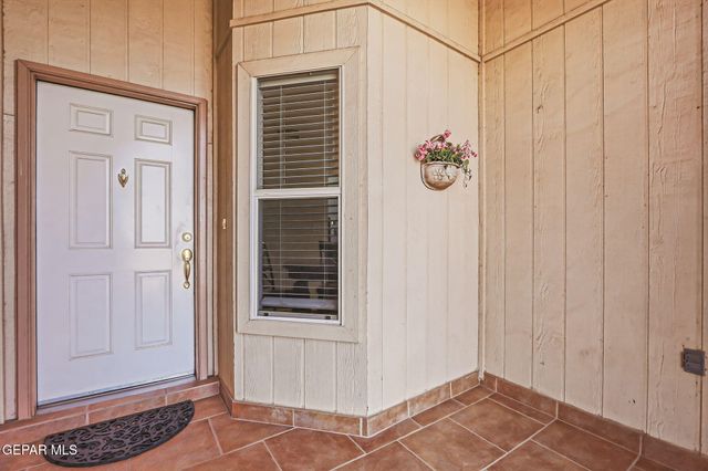 3320 Tierra Nevada Drive, El Paso, TX 79938