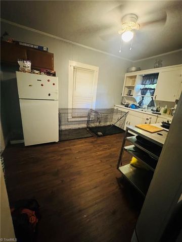 801 Oak Street, Greensboro, NC 27403