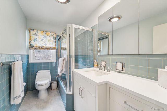 6 Robins Roost, Rye Brook, NY 10573