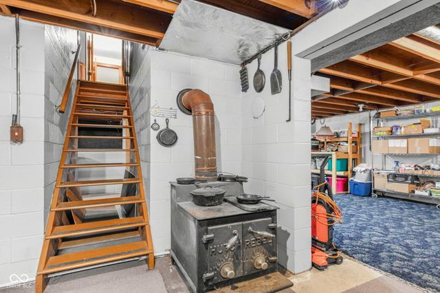 167 Buck Creek Road, Indianapolis, IN 46229