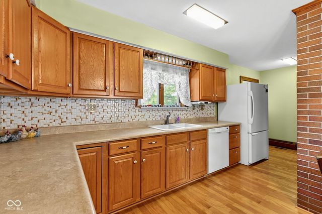 167 Buck Creek Road, Indianapolis, IN 46229