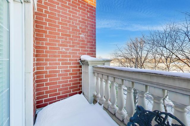 620 Homewood Avenue 405, Highland Park, IL 60035