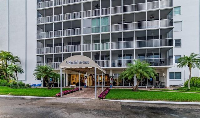5 Bluebill Ave Apt 405, Naples, FL 34108