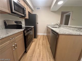 5305 Summerlin RD 501, Fort Myers, FL 33919