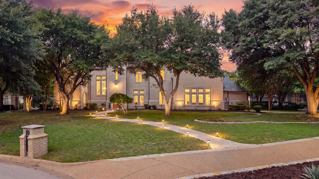6704 Blair Court, Benbrook, TX 76132 — exterior
